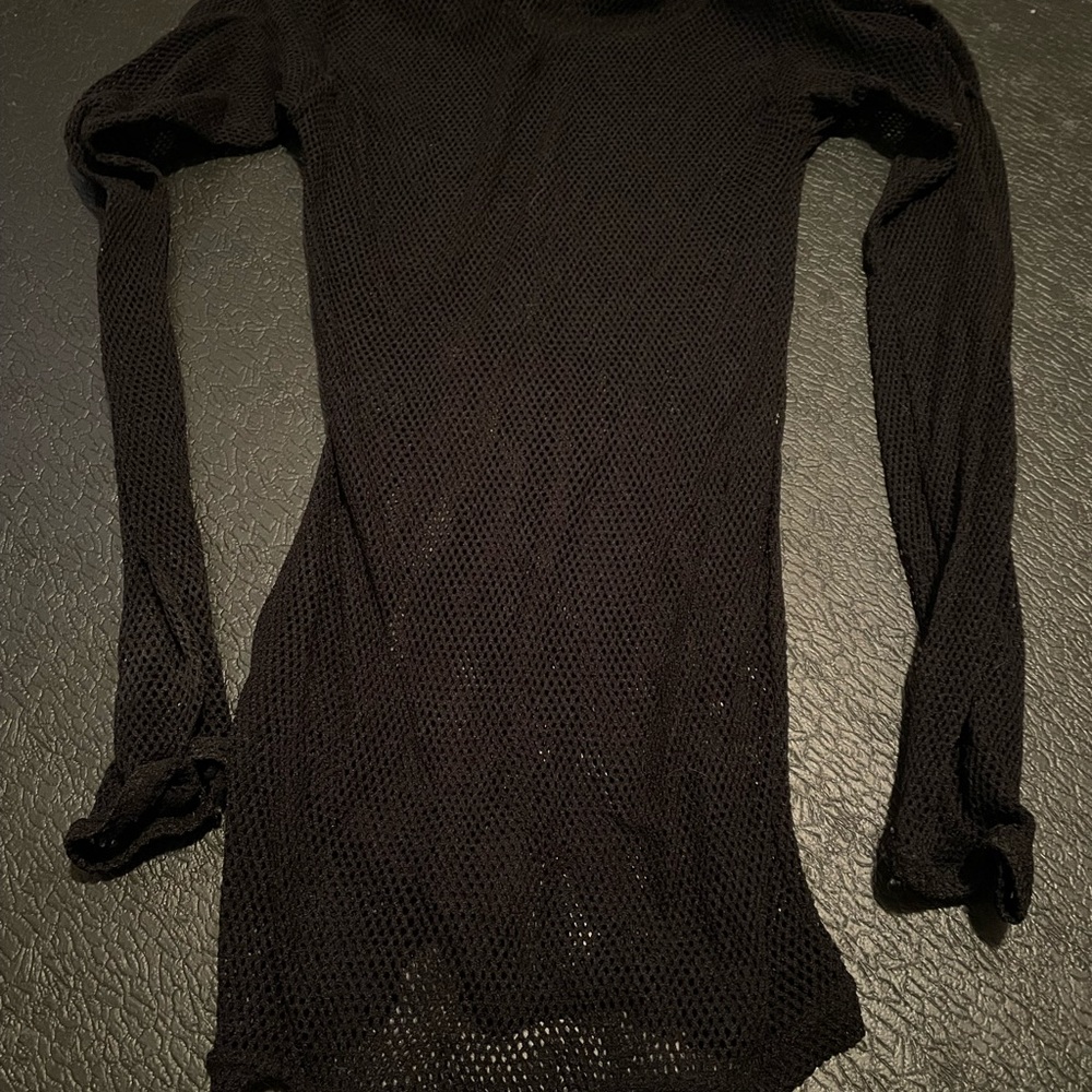 Fishnet LS See-through top - Picture 5 of 5